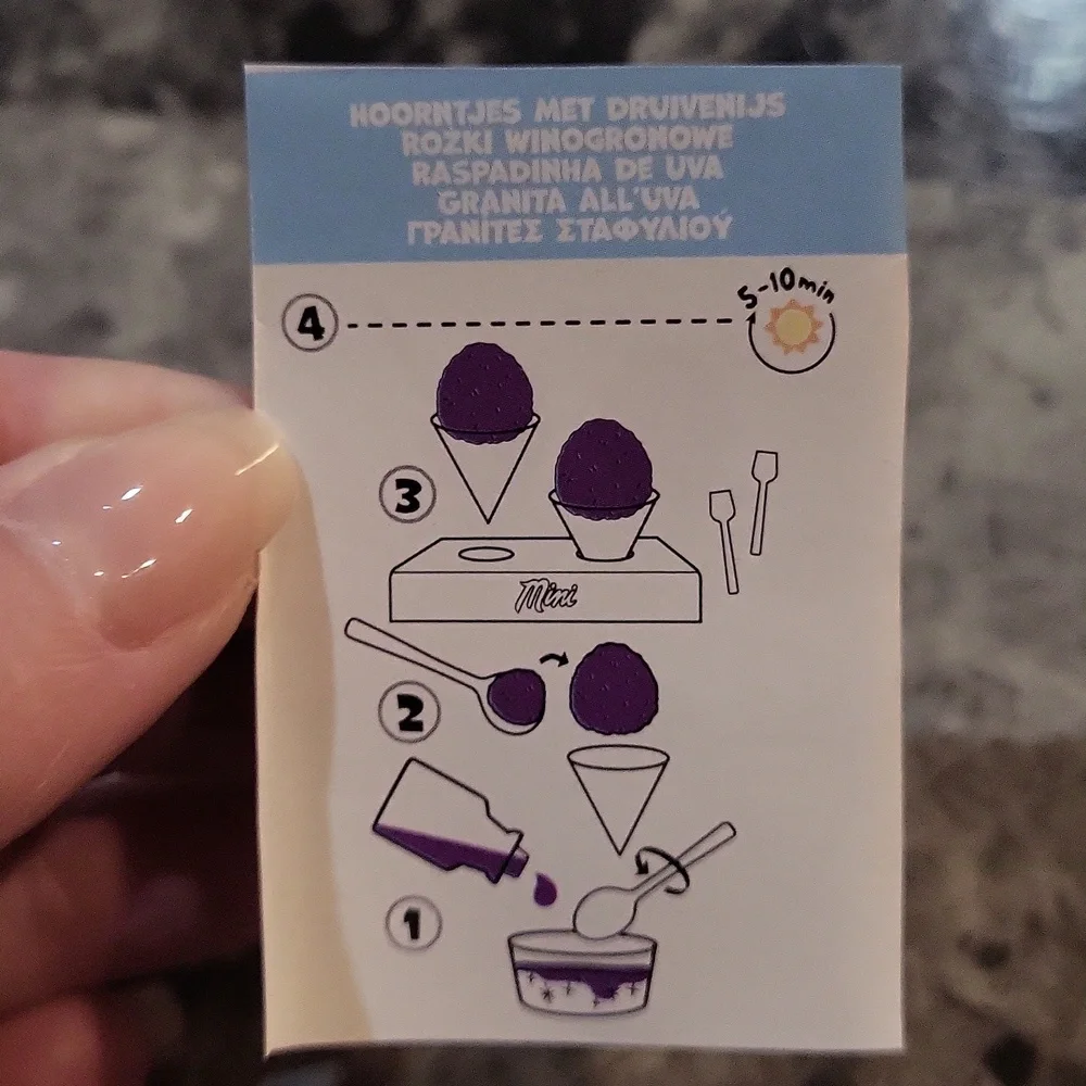 Miniverse Make It Mini Grape Snow Cones